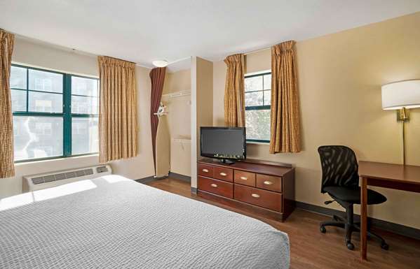  - Extended Stay America Suites Frederick - I-270, Exit 31
