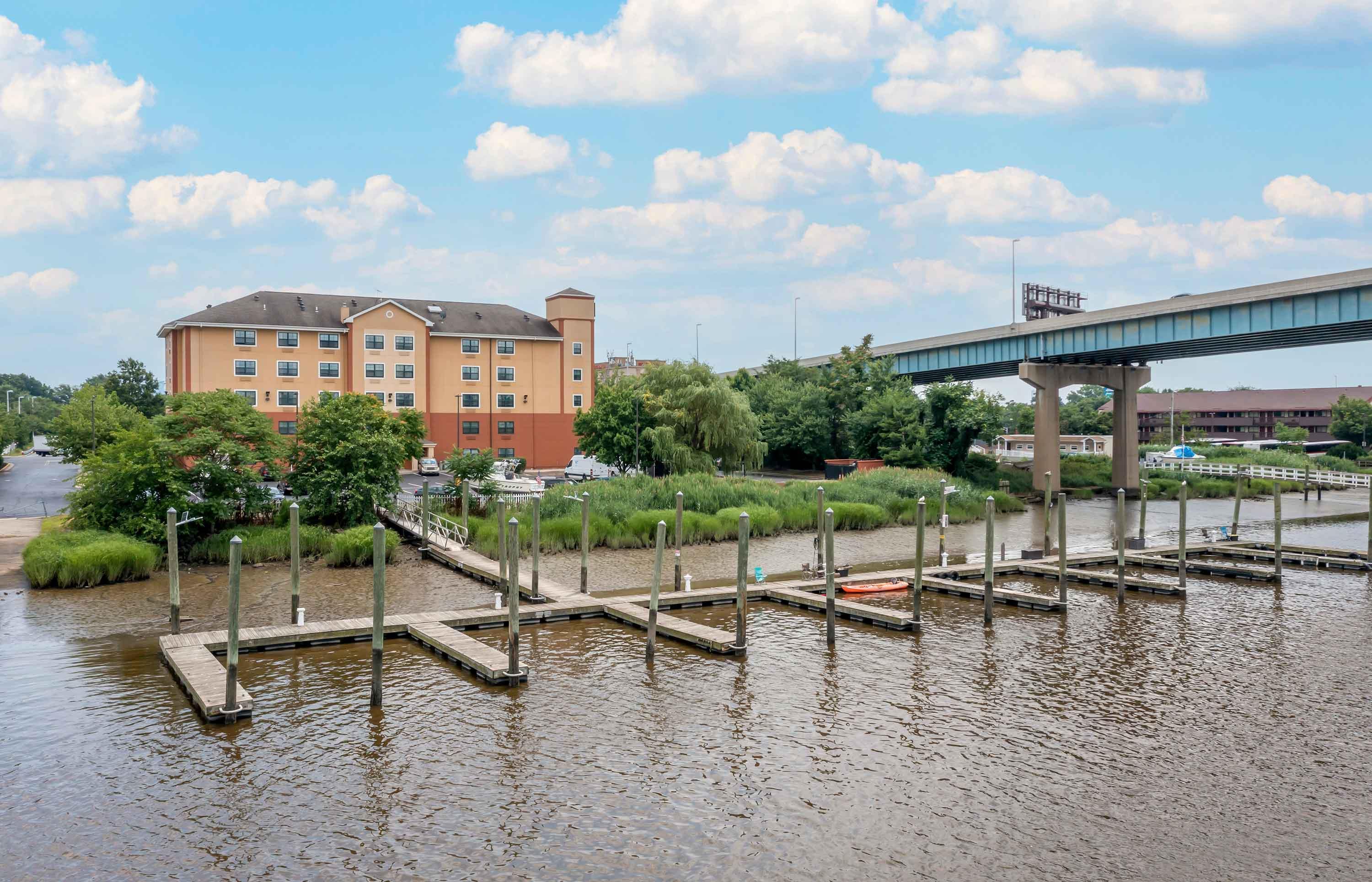 Exterior | Extended Stay America Suites Secaucus Meadowlands
