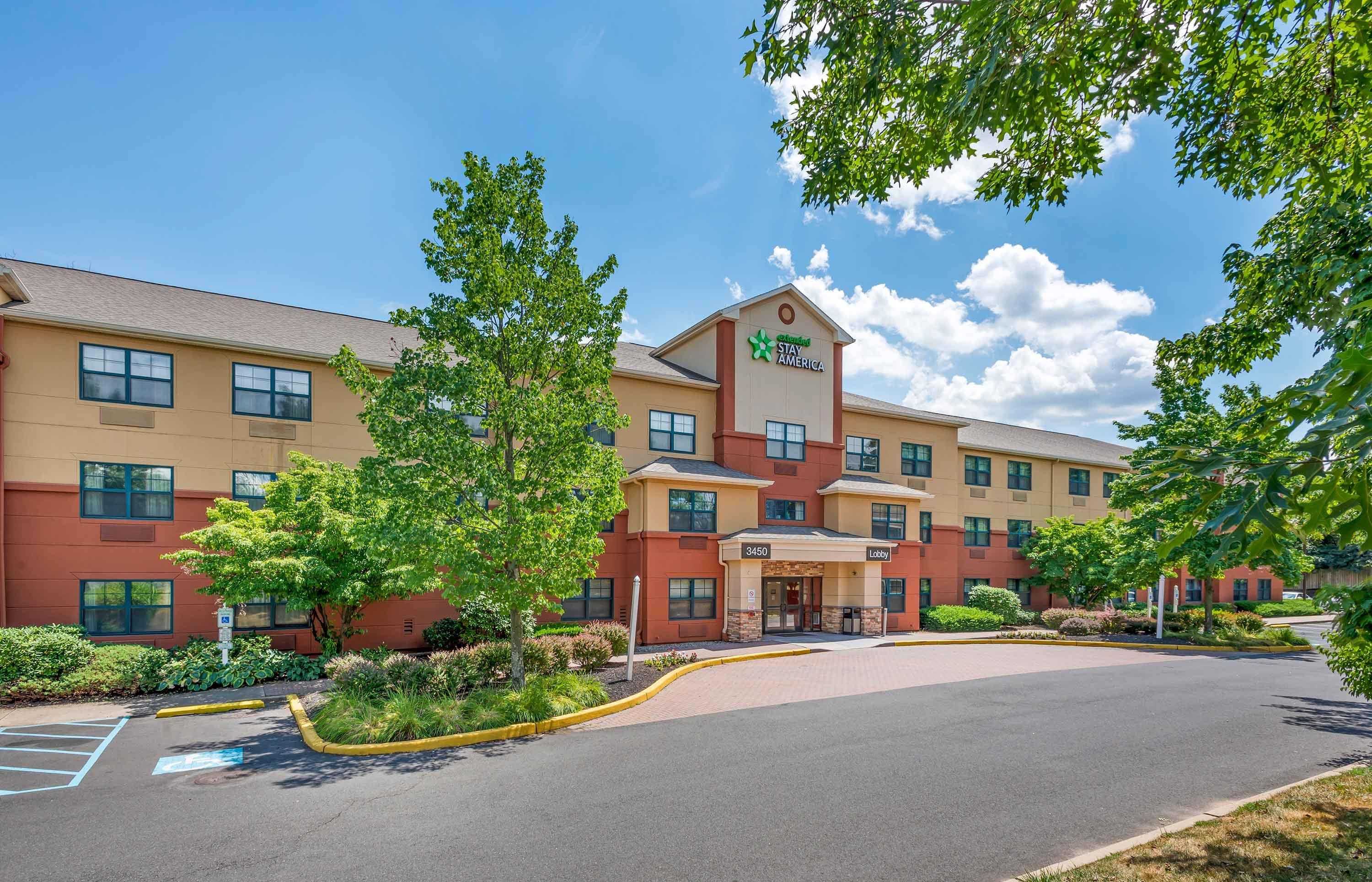 Exterior | Extended Stay America Suites Princeton West Windsor