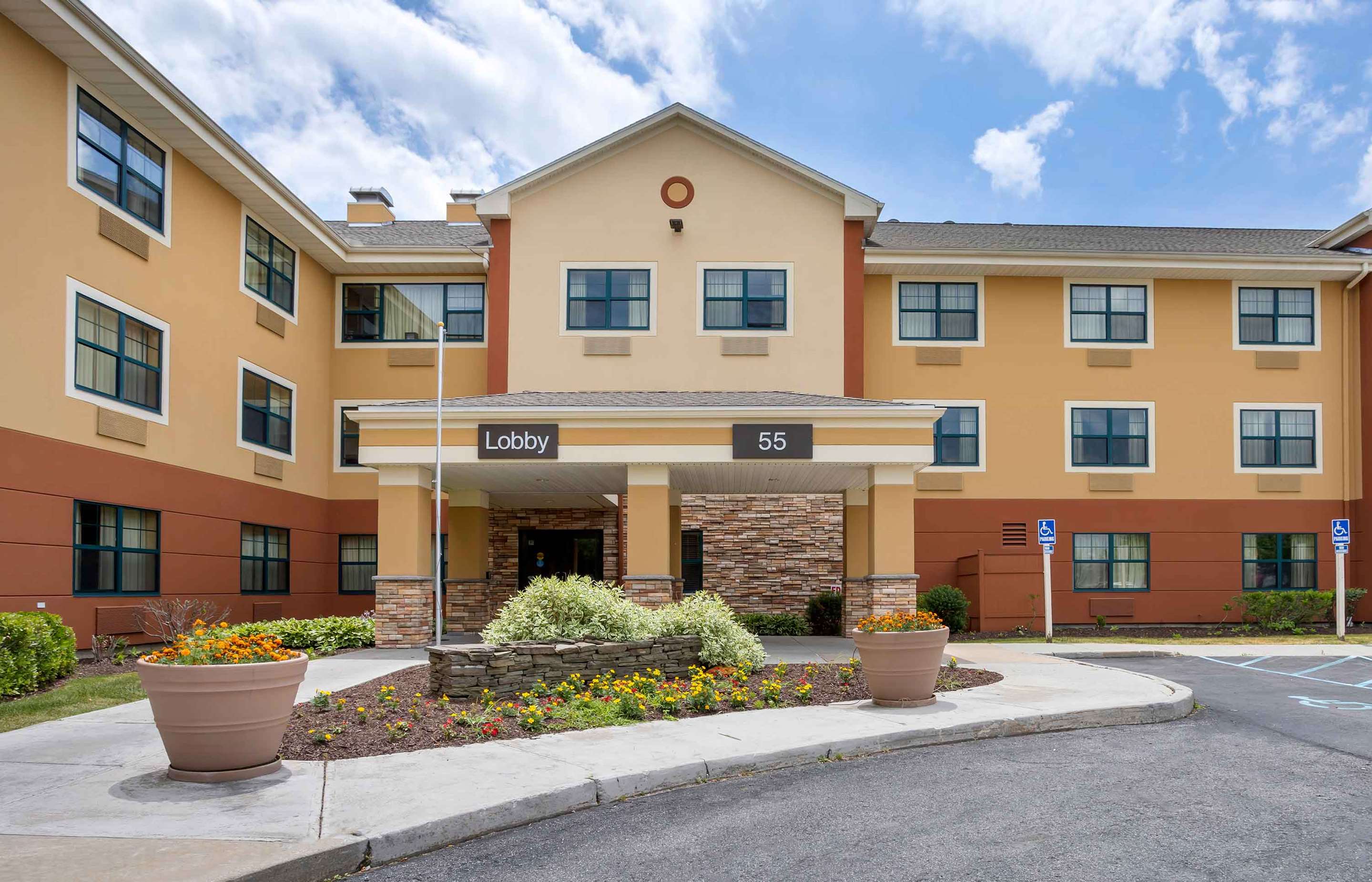 Exterior | Extended Stay America Suites Fishkill Westage Center