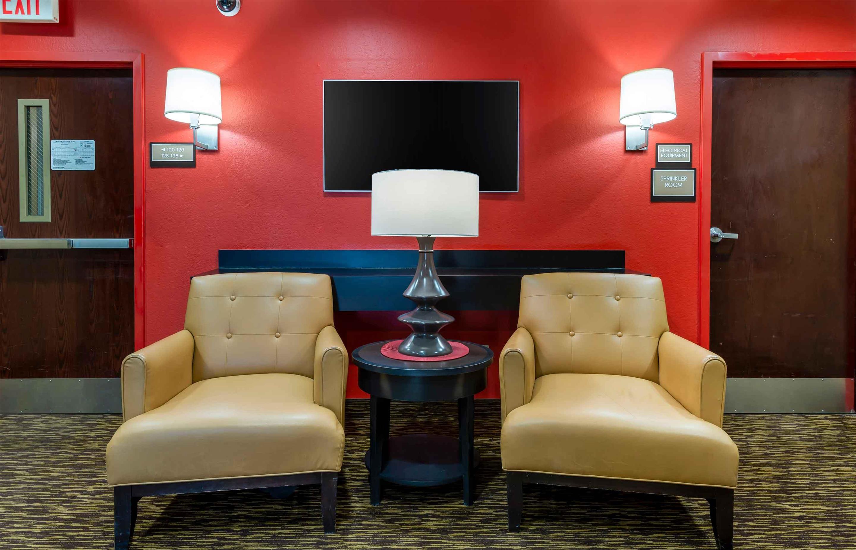 Lobby and Guest Check-in | Extended Stay America Suites Mt Olive Budd Lake