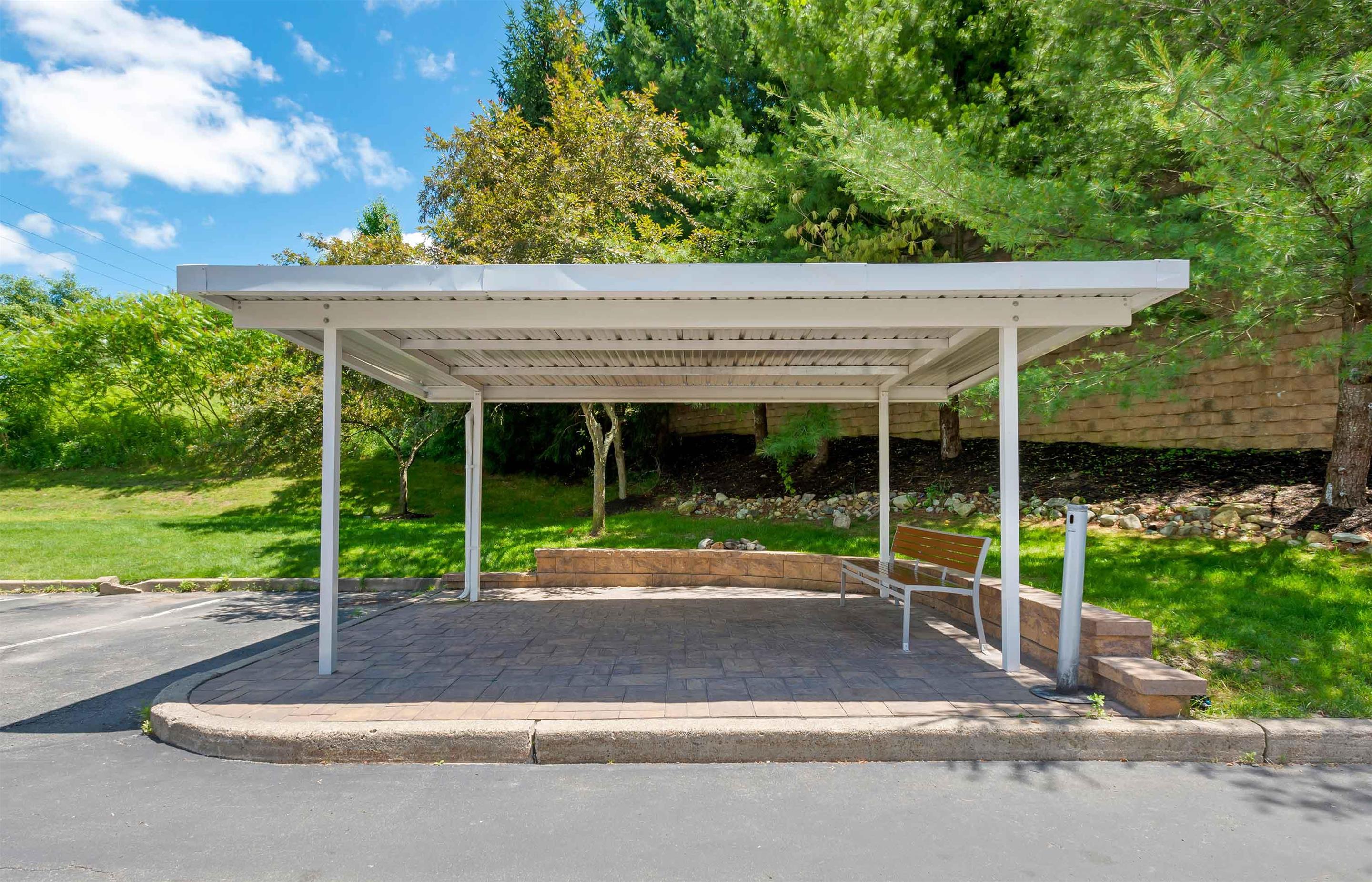 Picnic Area | Extended Stay America Suites Mt Olive Budd Lake