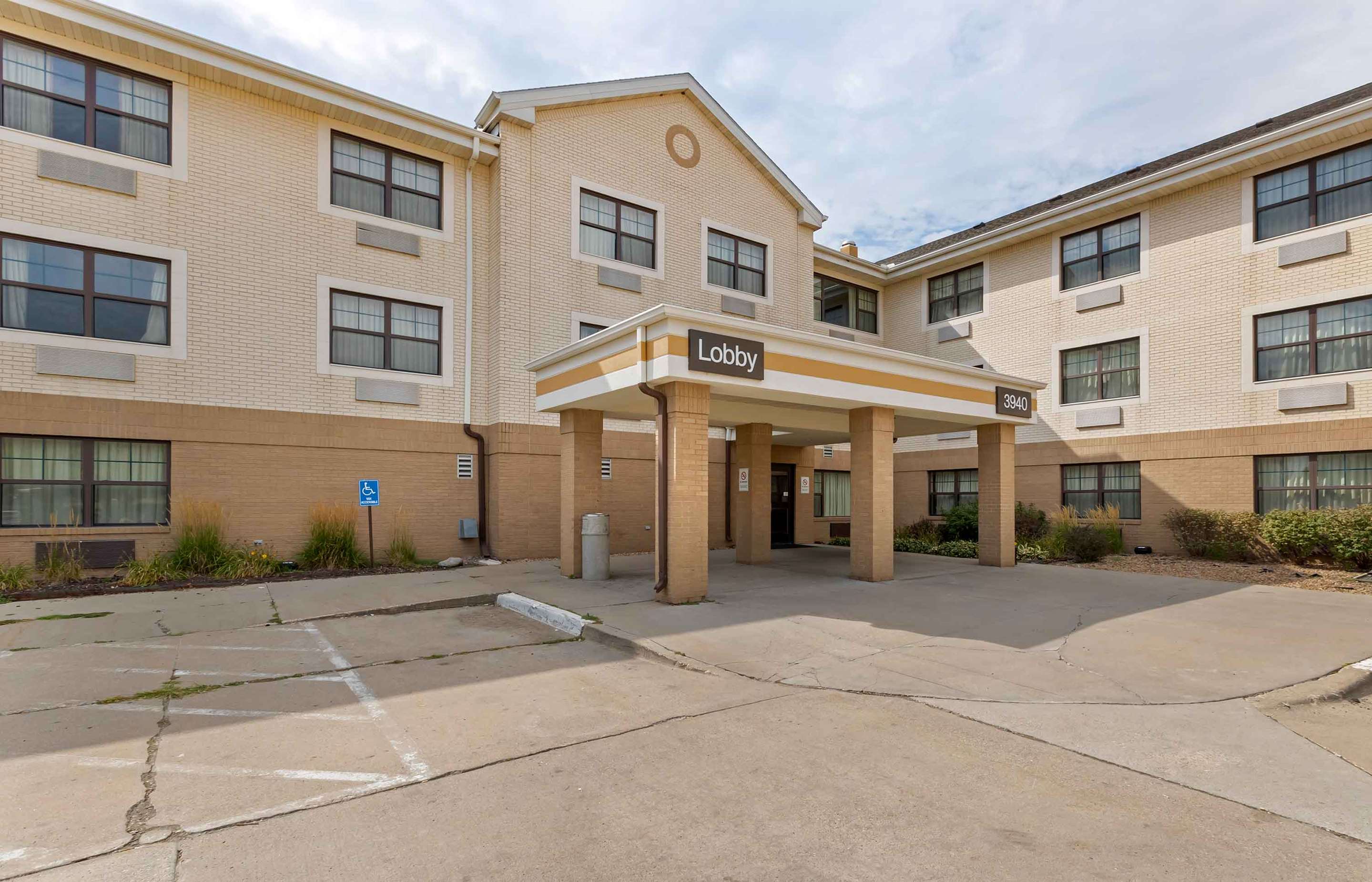 Exterior | Extended Stay America Suites - Des Moines - Urbandale