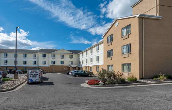 Exterior view - Extended Stay America Suites Blue Ash North