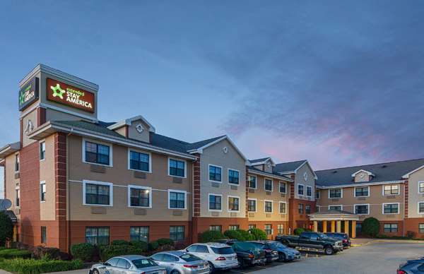 Exterior view - Extended Stay America Suites Woodfield Mall Schaumburg