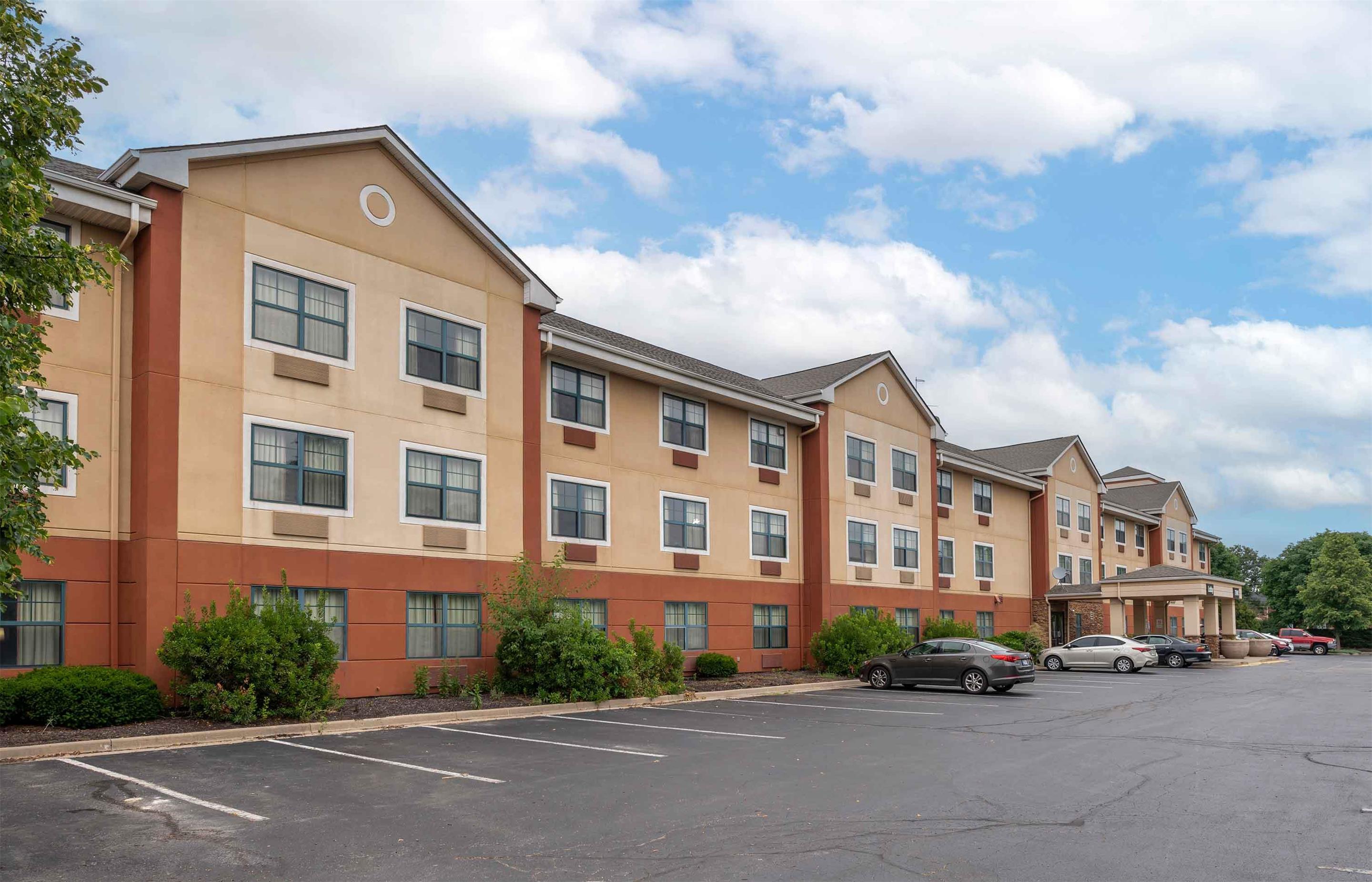 Exterior | Extended Stay America Suites Indianapolis Castleton