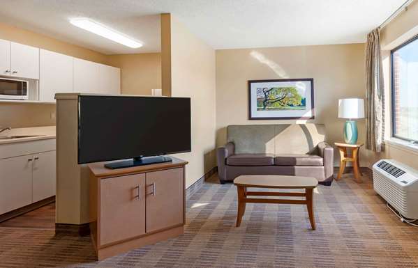  - Extended Stay America Suites Old Sauk Road Madison