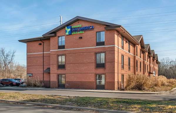 On-Site,Outdoor/Exterior,Exterior View of Building