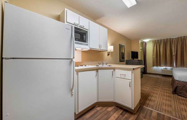  - Extended Stay America Suites North Dayton - I-75, Exit 59