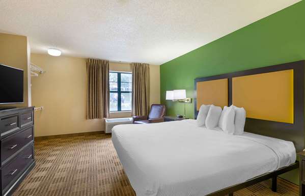  - Extended Stay America Suites Beachwood - I-271, Exit 29