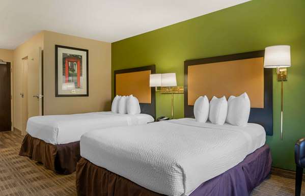  - Extended Stay America Suites Canton - I-275, Exit 25