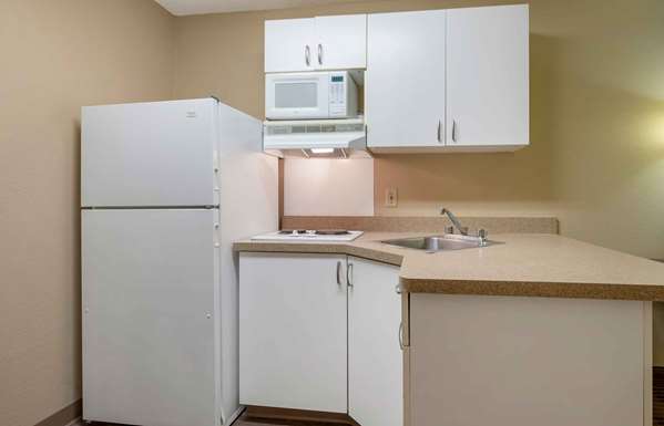  - Extended Stay America Suites Schaumburg - I-90, Exit 65