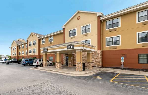 Exterior view - Extended Stay America Suites Bloomington