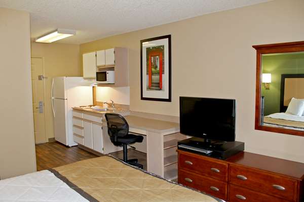  - Extended Stay America Suites Energy Corridor - I-10, Exit 751