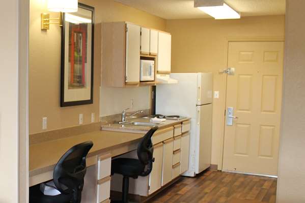  - Extended Stay America Suites Sugar Land - I-69, Exit 112