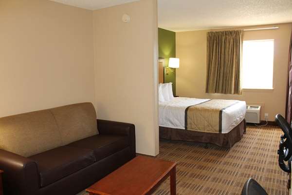 - Extended Stay America Suites Sugar Land - I-69, Exit 112