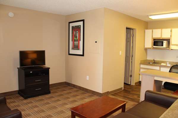  - Extended Stay America Suites Sugar Land - I-69, Exit 112