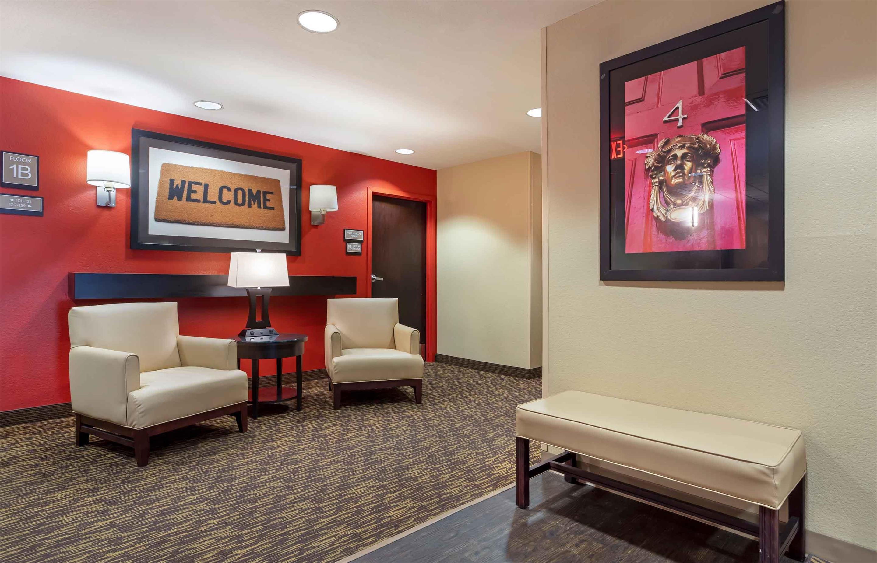 Lobby and Guest Check-in | Extended Stay America Suites Houston Willowbrook HWY 249