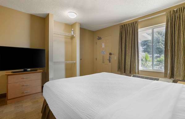  - Extended Stay America Suites Spring - I-45, Exit 73