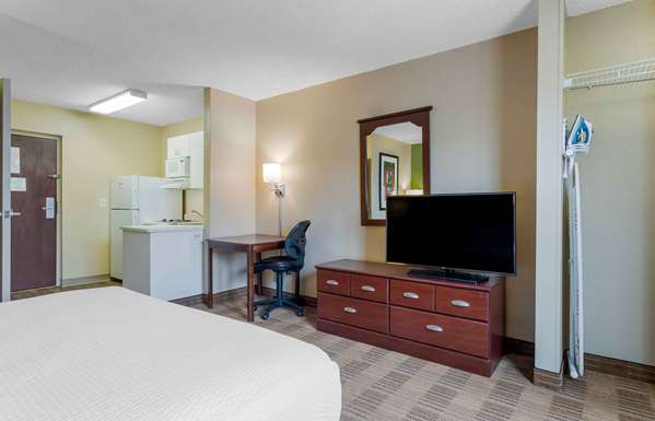  - Extended Stay America Suites Galleria Houston
