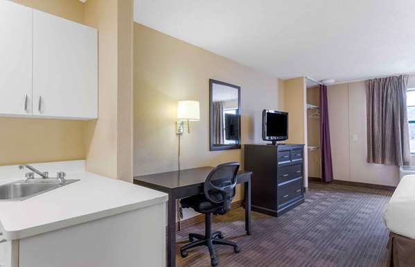  - Extended Stay America Suites Galleria Houston