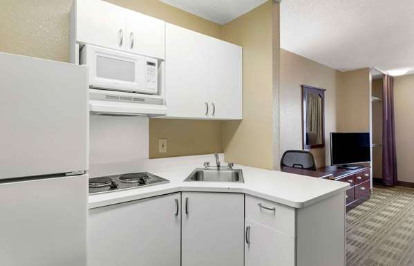  - Extended Stay America Suites Galleria Houston