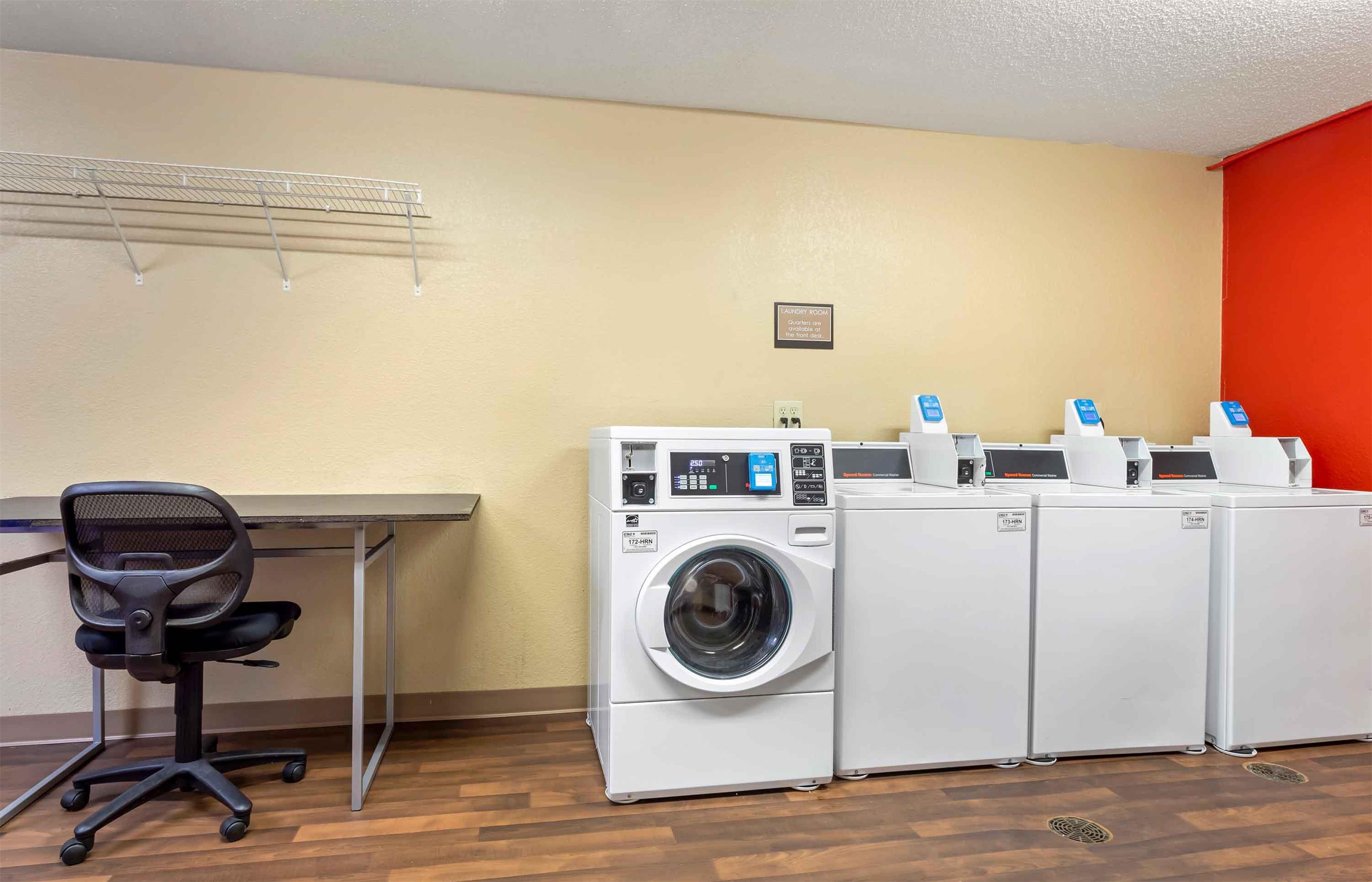 On-Premise Guest Laundry | Extended Stay America Suites Houston NASA Johnson Space Ctr