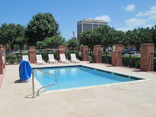 Pool - Extended Stay America Suites Farmers Branch