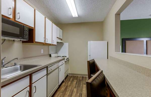  - Extended Stay America Suites West El Paso - I-10, Exit 13