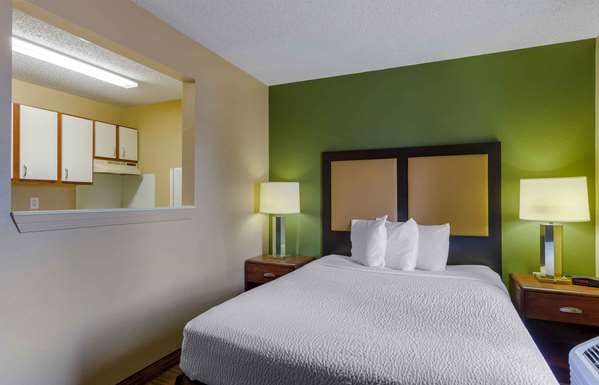  - Extended Stay America Suites West El Paso - I-10, Exit 13