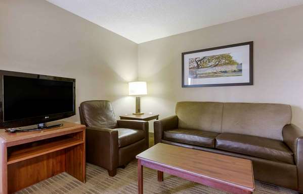  - Extended Stay America Suites West El Paso - I-10, Exit 13