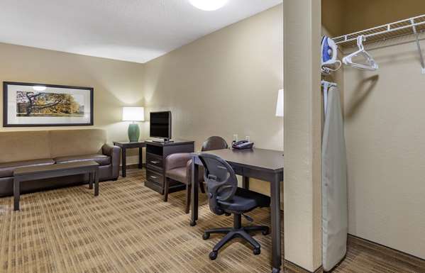  - Extended Stay America Suites Colonnade San Antonio - I-10, Exits 560 & 561
