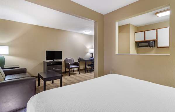  - Extended Stay America Suites Colonnade San Antonio - I-10, Exits 560 & 561
