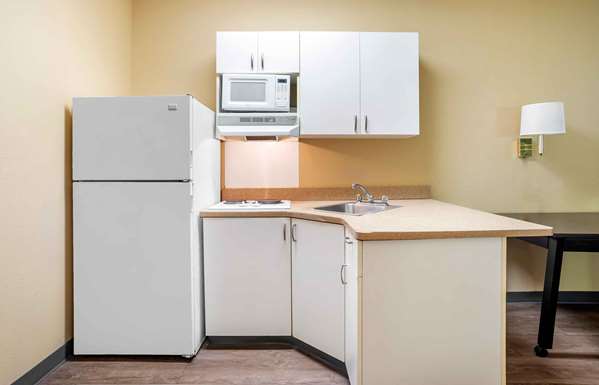  - Extended Stay America Suites Baton Rouge - I-10, Exit 158