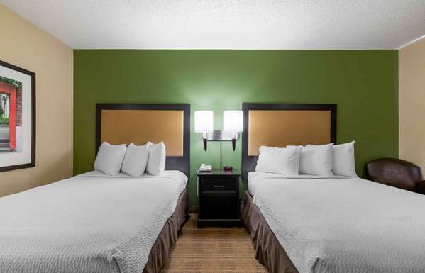  - Extended Stay America Suites Laredo - I-35, Exit 4