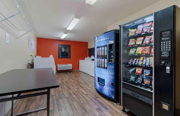  - Extended Stay America Suites Laredo - I-35, Exit 4