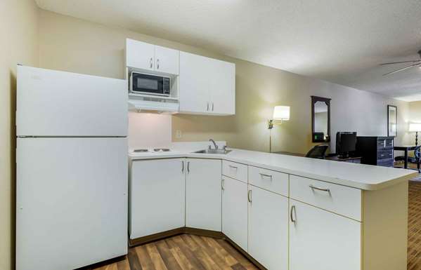  - Extended Stay America Suites Southwest Lubbock