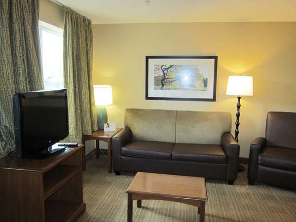  - Extended Stay America Suites Silverlake Everett