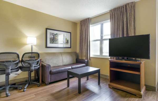  - Extended Stay America Suites Silverlake Everett