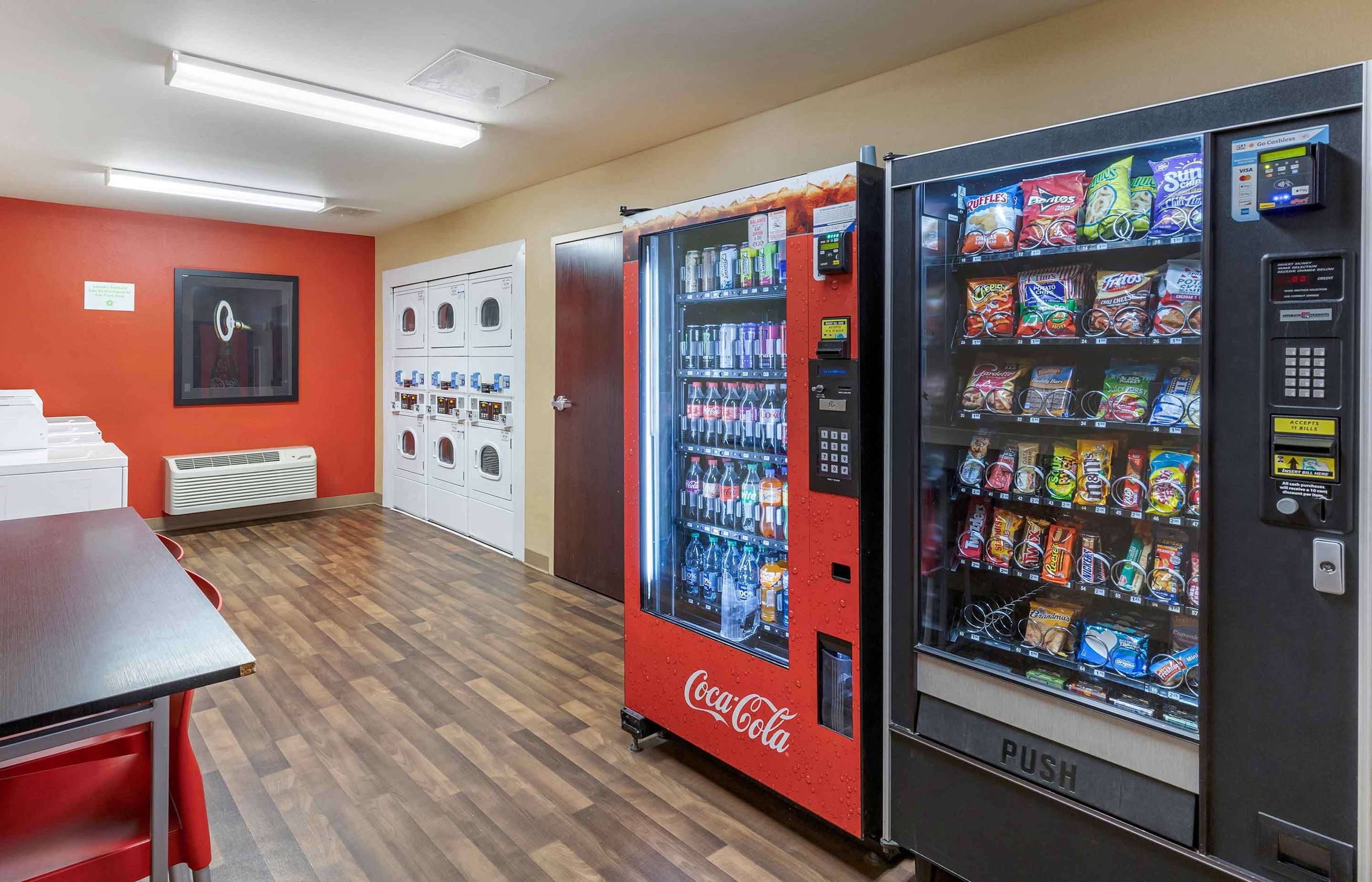 On-Premise Guest Laundry | Extended Stay America Suites Great Falls Missouri River