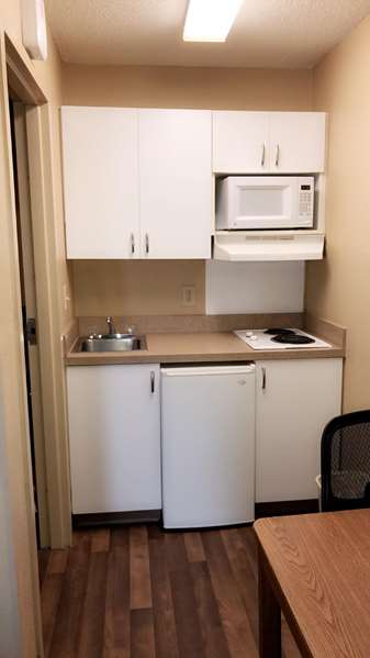  - Extended Stay America Suites Airport Albuquerque - I-25, Exit 222