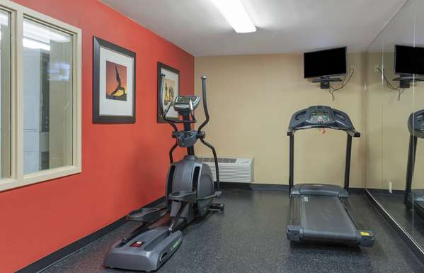 Fitness/ Exercise Room - Extended Stay America Suites Alameda Airport