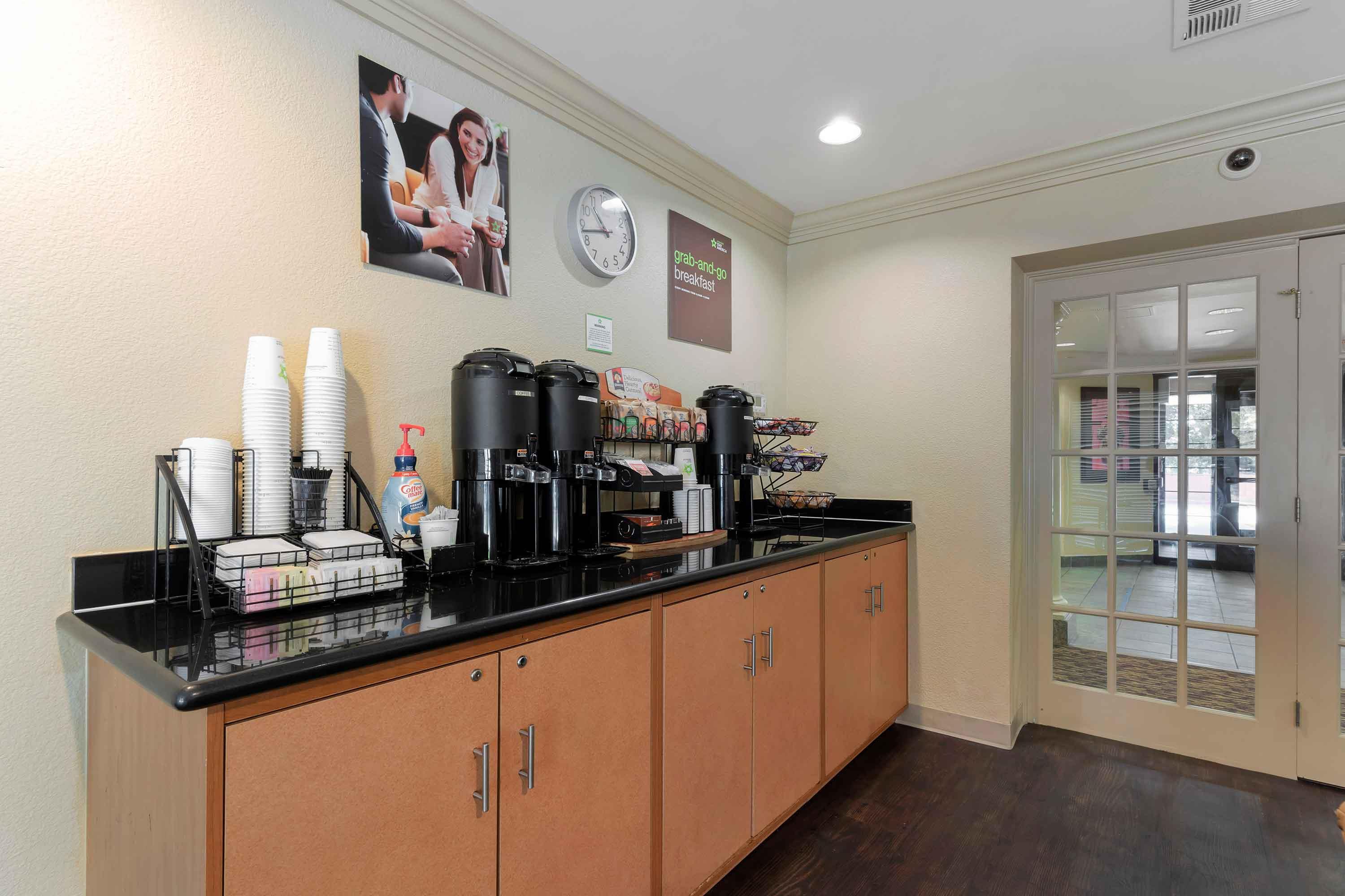 Lobby and Guest Check-in