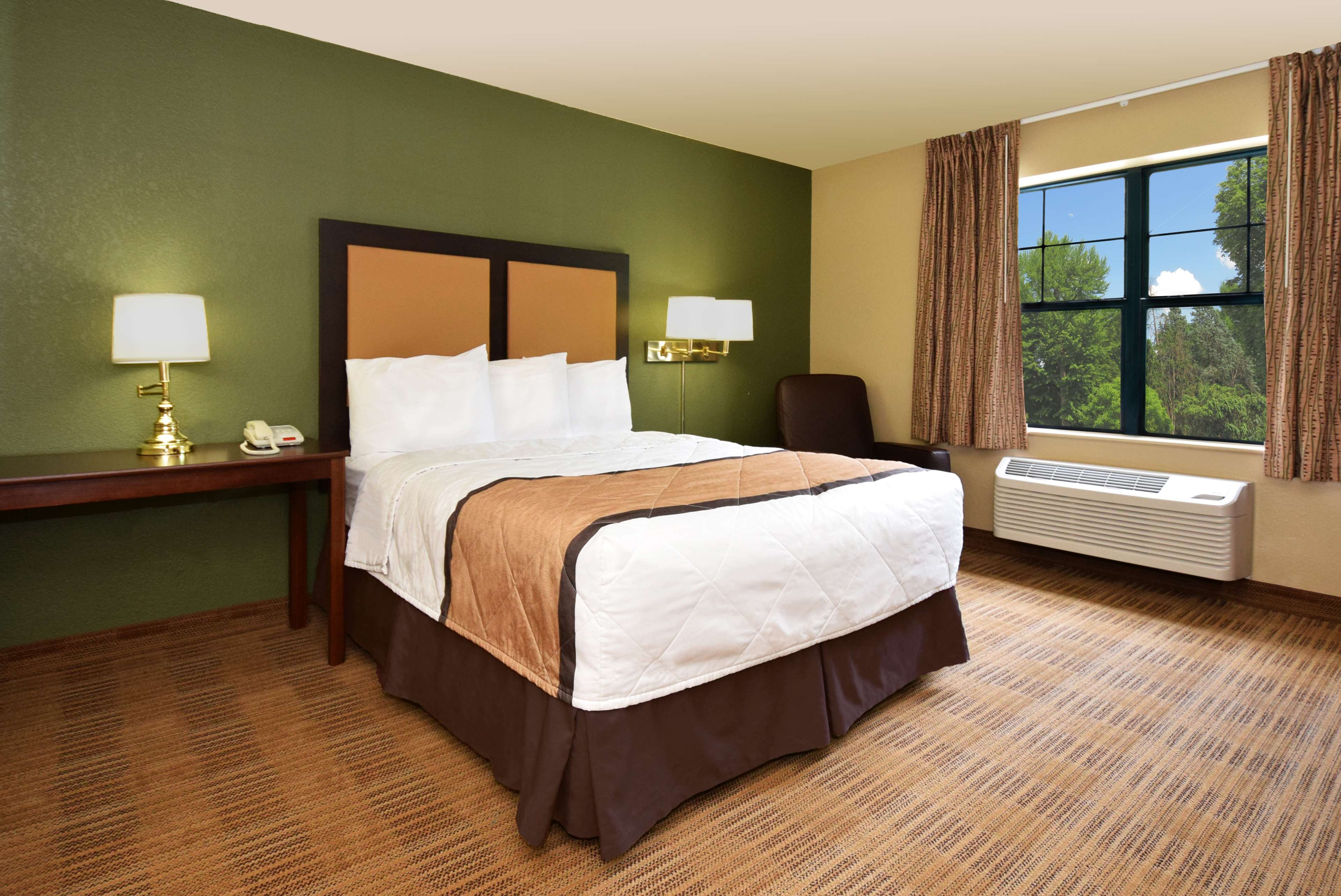 Extended Stay America - Los Angeles - LAX Airport – Los Angeles, CA