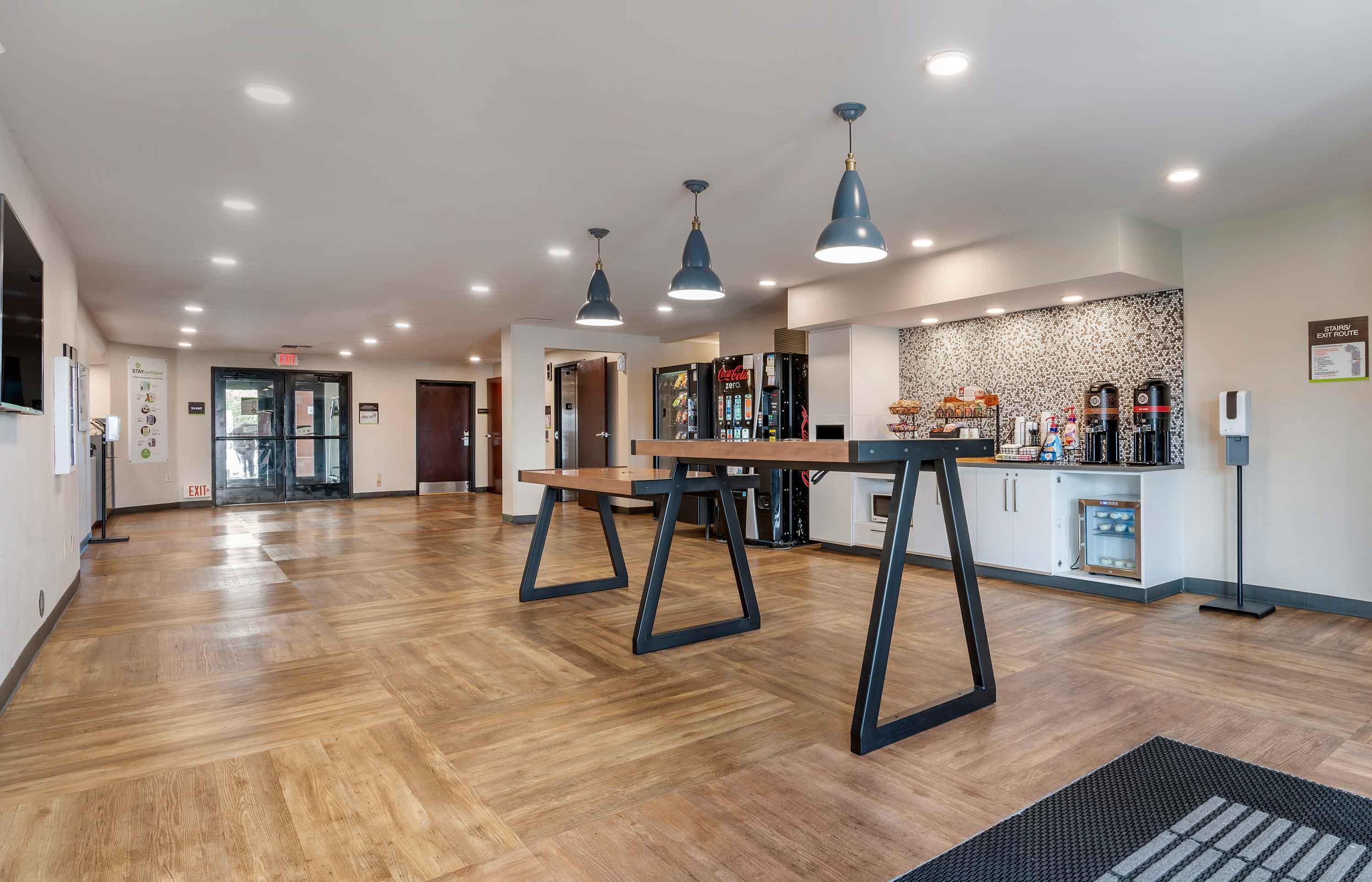 Free Grab-and-Go Breakfast | Extended Stay America Oakland - Alameda