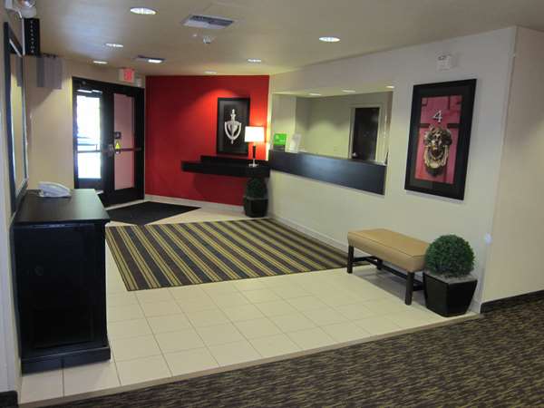  - Extended Stay America Suites Richmond - I-80, Exit 19B