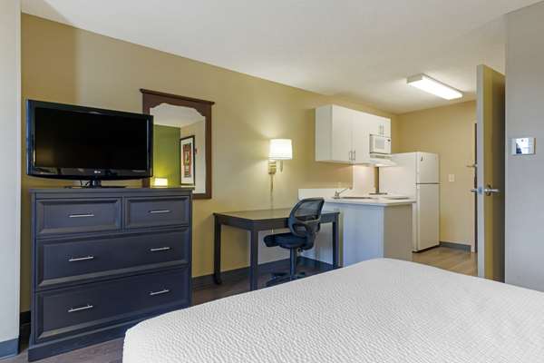  - Extended Stay America Suites Stockton - I-5, Exit 476