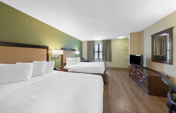  - Extended Stay America Suites Yorba Linda - CA 91, Exit 39