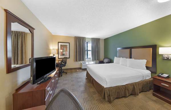  - Extended Stay America Suites Yorba Linda - CA 91, Exit 39