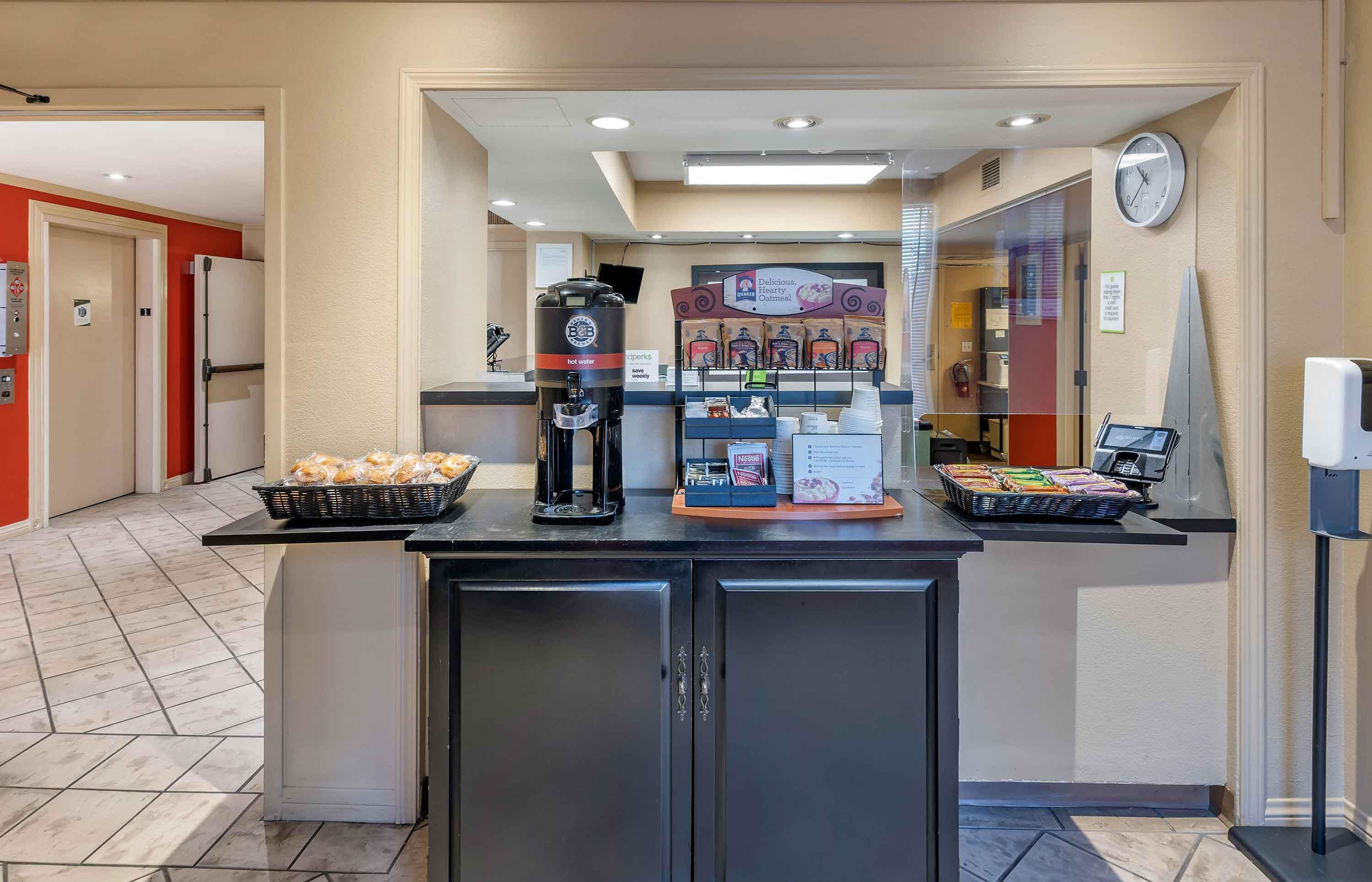 Free Grab-and-Go Breakfast | Extended Stay America Suites San Francisco San Carlos
